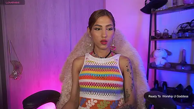 MissKorah online show from July 4, 2026, 2:51 am