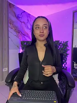 Ady 18 online show from January 6, 2026, 7:06 pm