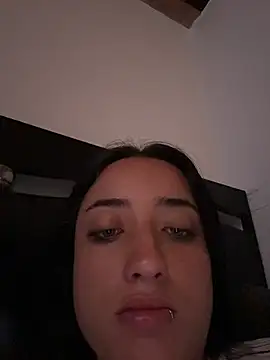 Snapshot of Ady_18 chatting on July 8, 2026, 3:27 pm Ady 18 online show from July 8, 2026, 3:27 pm