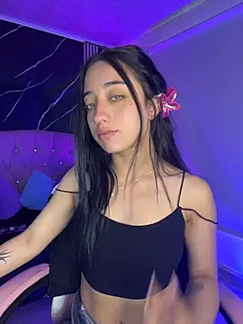 Snapshot of Ady_18 chatting on July 25, 2026, 8:50 pm Ady 18 online show from July 25, 2026, 8:50 pm