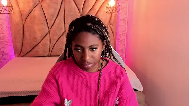 Queen perla  online show from January 27, 2025, 12:16 pm