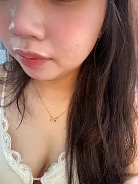 Hotellinh12 online show from September 19, 2025, 7:10 am