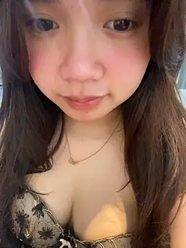 Hotellinh12 online show from November 25, 2025, 8:03 am