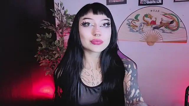 Snapshot of catipetite chatting on June 27, 2026, 1:17 pm catipetite online show from June 27, 2026, 1:17 pm