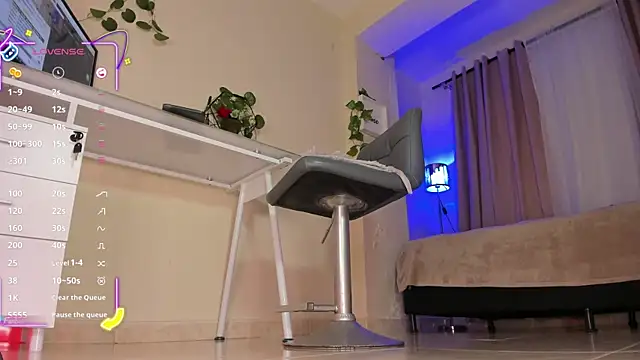 thais dreams online show from September 15, 2025, 12:27 pm