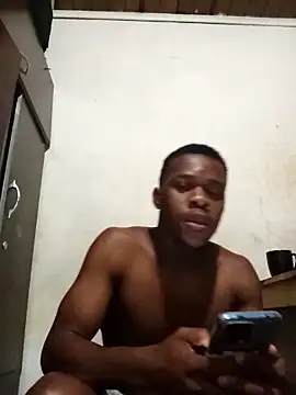 Snapshot of Uncletee112 chatting on September 12, 2025, 11:48 pm Uncletee112 online show from September 12, 2025, 11:48 pm