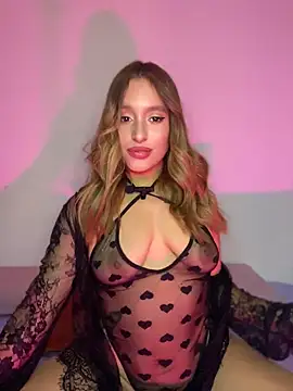 Agnescruzz online show from April 27, 2026, 4:05 pm