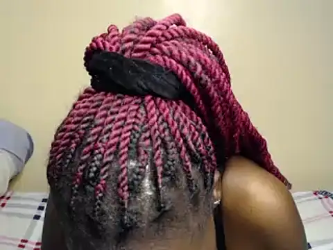 Snapshot of erlyn_misha chatting on March 7, 2025, 4:00 pm erlyn misha online show from March 7, 2025, 4:00 pm