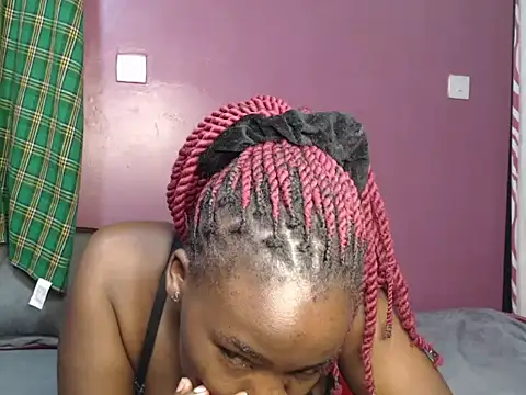 Snapshot of erlyn_misha chatting on September 24, 2025, 4:27 am erlyn misha online show from September 24, 2025, 4:27 am