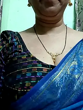 Snapshot of Rosy-B chatting on December 22, 2024, 1:12 am Rosy-B online show from December 22, 2024, 1:12 am