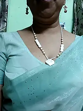 Snapshot of Rosy-B chatting on December 26, 2024, 12:36 am Rosy-B online show from December 26, 2024, 12:36 am