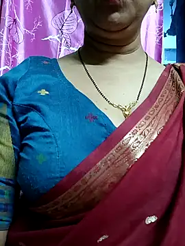 Snapshot of Rosy-B chatting on January 23, 2025, 6:56 pm Rosy-B online show from January 23, 2025, 6:56 pm