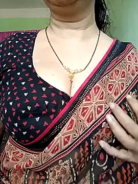 Snapshot of Rosy-B chatting on March 3, 2025, 6:59 am Rosy-B online show from March 3, 2025, 6:59 am