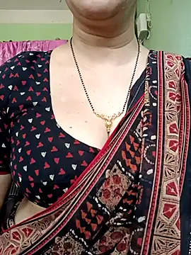 Snapshot of Rosy-B chatting on March 19, 2025, 9:38 am Rosy-B online show from March 19, 2025, 9:38 am