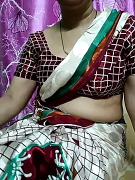 Snapshot of Rosy-B chatting on March 20, 2025, 9:46 pm Rosy-B online show from March 20, 2025, 9:46 pm