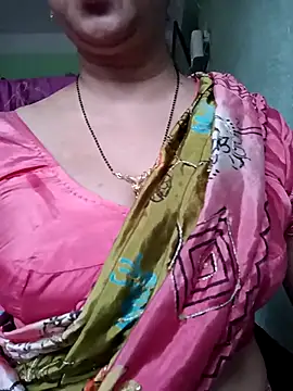 Snapshot of Rosy-B chatting on October 6, 2025, 12:30 am Rosy-B online show from October 6, 2025, 12:30 am