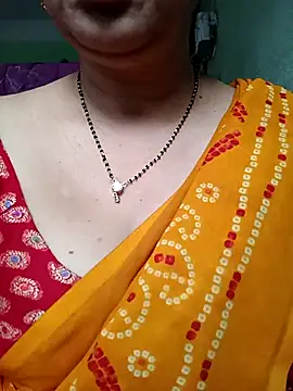 Snapshot of Rosy-B chatting on October 28, 2025, 12:25 am Rosy-B online show from October 28, 2025, 12:25 am