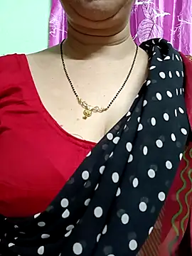 Rosy-B online show from April 23, 2026, 9:39 pm