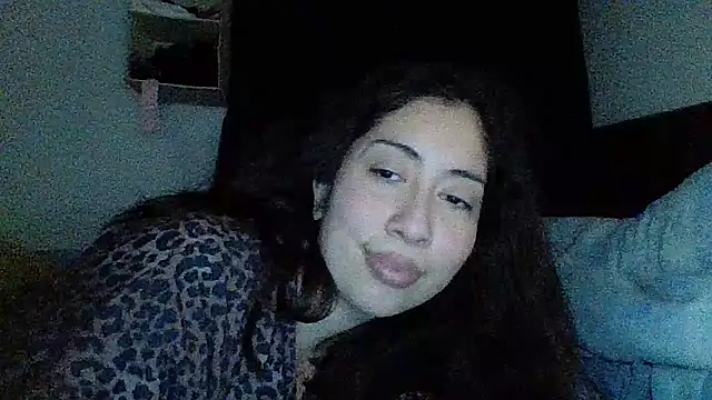 LorenaAnderson online show from February 24, 2025, 12:37 pm