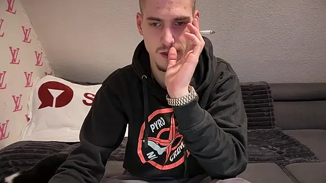 Cookieboy88 online show from January 7, 2025, 4:05 pm