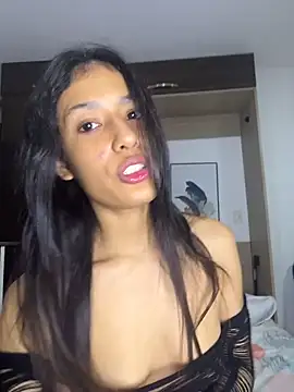 Snapshot of Valentinabaker chatting on May 21, 2026, 5:03 am Valentinabaker online show from May 21, 2026, 5:03 am