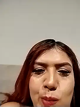 AriaRusso online show from December 13, 2024, 12:42 am