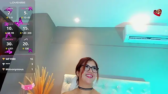 AriaRusso online show from December 17, 2024, 12:56 am