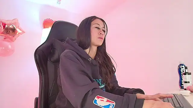 Snapshot of DeepAnalAddict chatting on February 9, 2025, 8:44 am DeepAnalAddict online show from February 9, 2025, 8:44 am