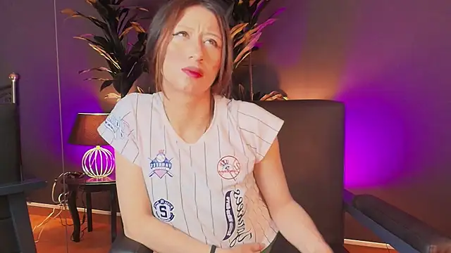 Snapshot of DeepAnalAddict chatting on March 7, 2025, 4:13 am DeepAnalAddict online show from March 7, 2025, 4:13 am