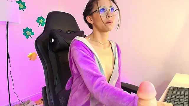 Snapshot of DeepAnalAddict chatting on March 22, 2025, 10:28 am DeepAnalAddict online show from March 22, 2025, 10:28 am