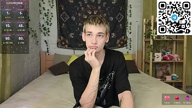 Nick Win online show from November 25, 2025, 7:36 pm