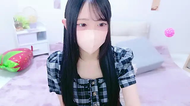 Snapshot of Suzu_ch_xx chatting on May 14, 2026, 5:20 pm Suzu ch xx online show from May 14, 2026, 5:20 pm