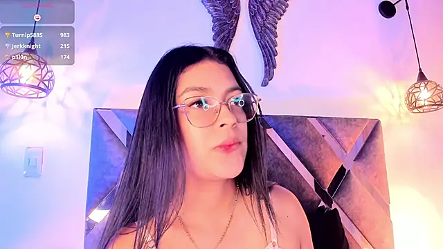 Snapshot of Bianca_zaens2 chatting on February 25, 2025, 6:09 pm Bianca zaens2 online show from February 25, 2025, 6:09 pm