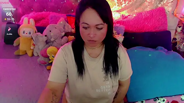 Snapshot of martina_bk chatting on February 17, 2026, 2:19 am martina bk online show from February 17, 2026, 2:19 am