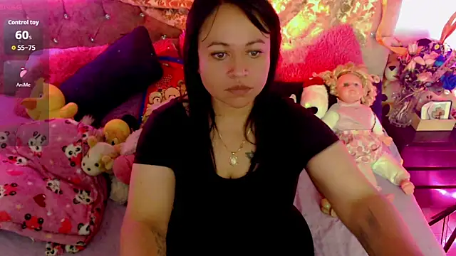 Snapshot of martina_bk chatting on February 18, 2026, 1:45 am martina bk online show from February 18, 2026, 1:45 am