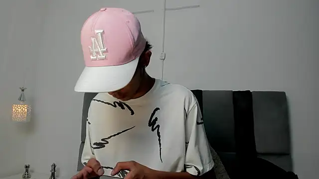 dikey 62 online show from February 4, 2025, 8:17 pm