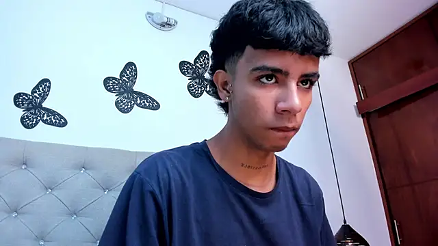 dikey 62 online show from February 13, 2025, 7:42 pm