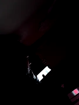 Michellluxo online show from September 9, 2025, 11:10 am