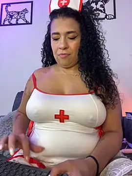 Snapshot of miss_grace_01 chatting on September 29, 2025, 2:27 am miss grace 01 online show from September 29, 2025, 2:27 am