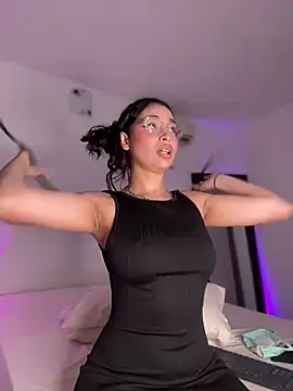 Hips hannah online show from December 16, 2024, 3:40 am