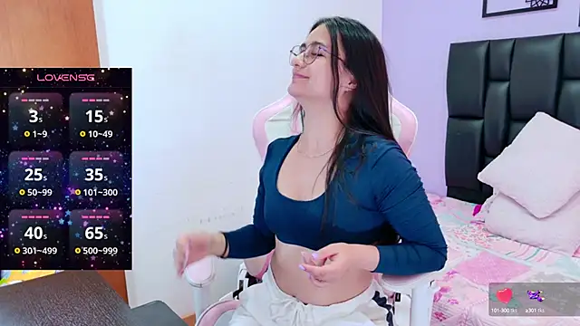 im-eliza online show from February 3, 2025, 11:58 pm