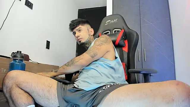 sergiio mesa27 online show from February 23, 2025, 2:40 am