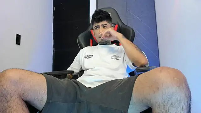 sergiio mesa27 online show from March 6, 2025, 10:26 pm