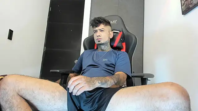 sergiio mesa27 online show from March 11, 2025, 11:55 am