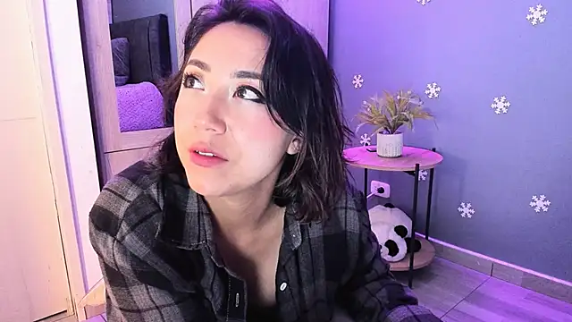 Hot Couple666 online show from February 7, 2025, 3:12 am