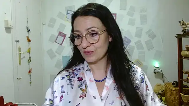 KeisyNeonX online show from May 8, 2026, 8:03 pm