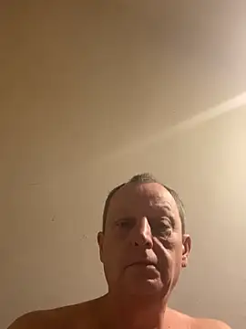 chubbybear2cum online show from September 17, 2025, 4:47 am