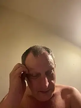 chubbybear2cum online show from October 11, 2025, 3:06 am