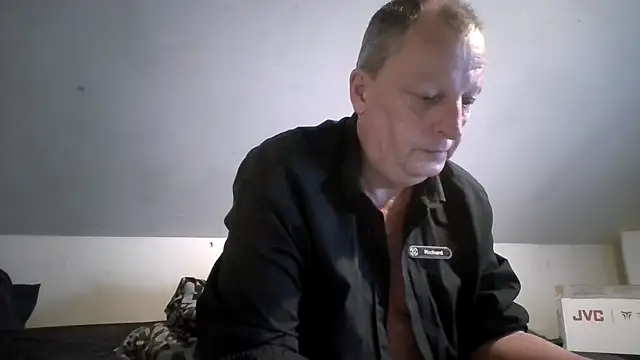 Snapshot of chubbybear2cum chatting on June 6, 2026, 10:58 pm chubbybear2cum online show from June 6, 2026, 10:58 pm
