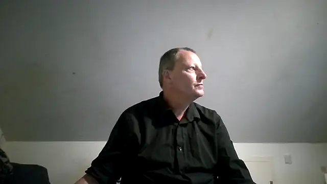 Snapshot of chubbybear2cum chatting on June 10, 2026, 2:45 am chubbybear2cum online show from June 10, 2026, 2:45 am